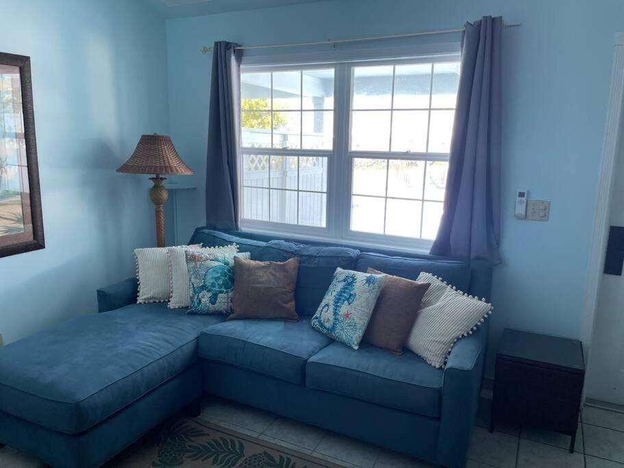 Beautiful Villa Just Steps Away From The Beach! George Town Luaran gambar